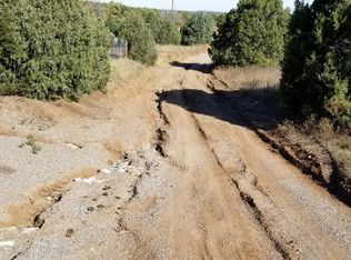 25 Headley Rd, Tijeras, NM 87059