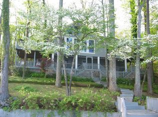 185 N Darby Dr, Eclectic, AL 36024