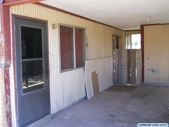 2nd image of 102 S Canyon St