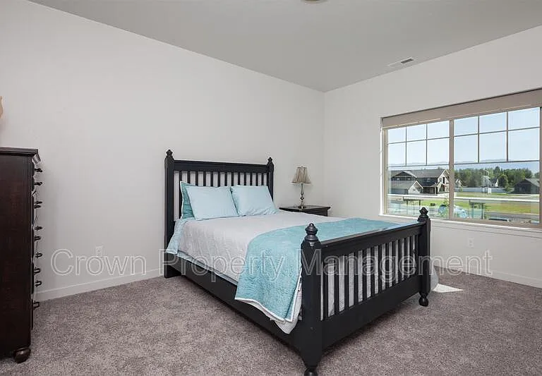 207 Sawyer Ln #D — Photo 12