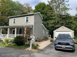 22 Barber St, Ballston Spa, NY 12020