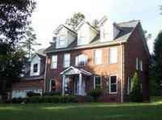 5794 Musket Dr, Hickory, NC 28601