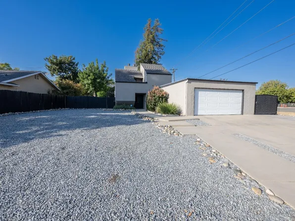 1496 E Barstow Ave, Fresno, CA 93710