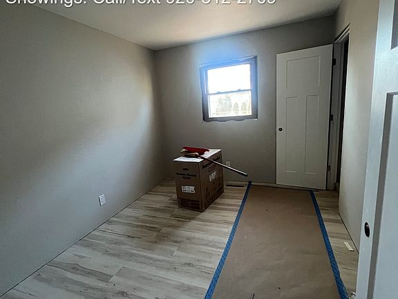 5th image of 42 Mill St
