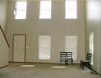 5th image of 643 Creekpark Ct