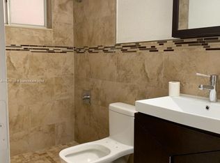 8120 W 28th Ct UNIT 102, Hialeah, FL 33018