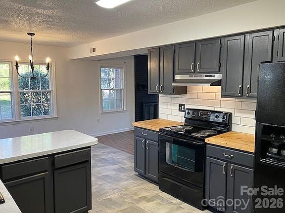 4th image of 5324 Donnefield Dr