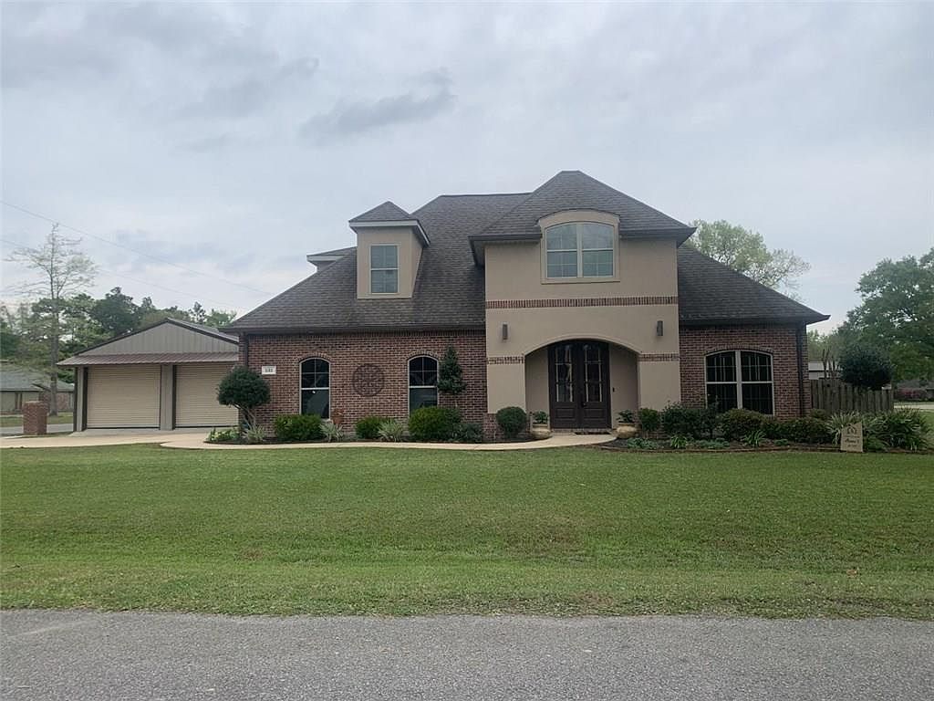 131 Chavis Sq, Dequincy, LA 70633 Zillow
