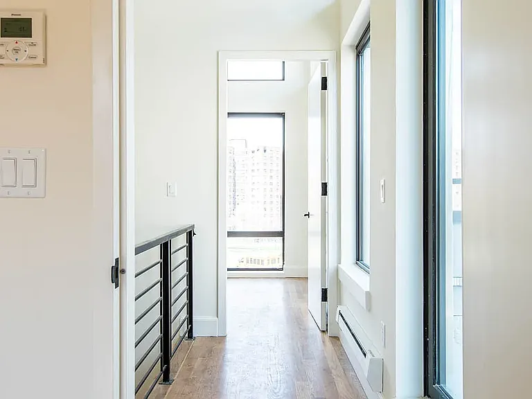 1 Duffield St #418 — Photo 9