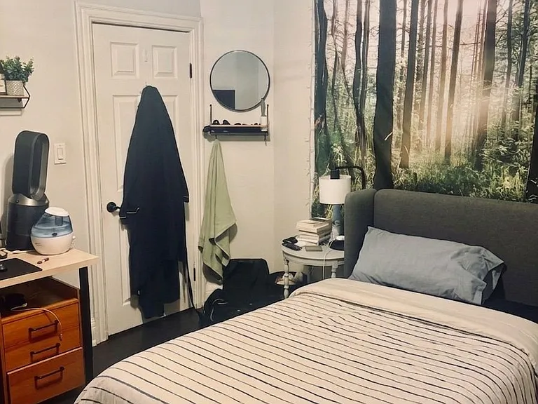 263 Grace St #2 — Photo 8