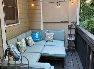 2396 Charleston Oaks Ln, Decatur, GA 30030