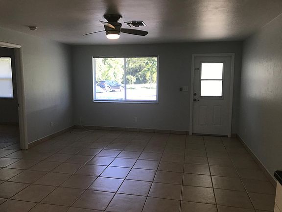 4th image of 4365 Tarpon Ave APT 1