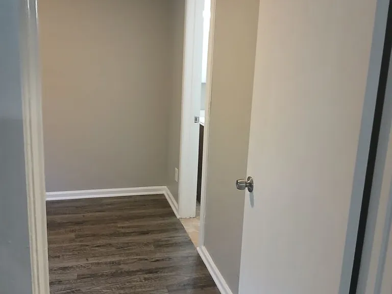 8828 N. Main — Photo 19