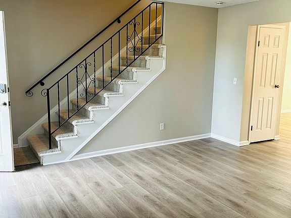 4th image of 4407 S Lowell Blvd