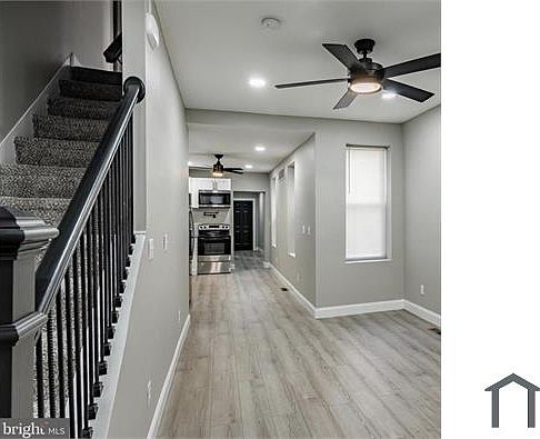 5th image of 1010 W 3rd St