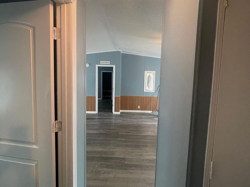 1st image of 5409 Laramie Ln