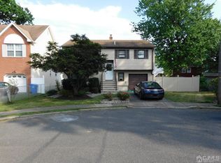 80 A St, Port Reading, NJ 07064