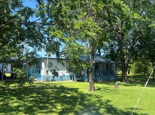 204 E Laura Ave, Quinlan, TX 75474