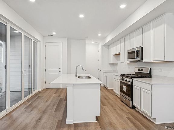 5th image of 1334 Penner Drive