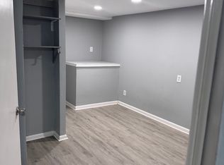 1733 Rhodesia Ave, Fort Washington, MD 20744