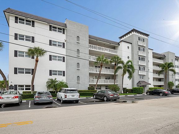 5th image of 5100 Bayview Drive #106