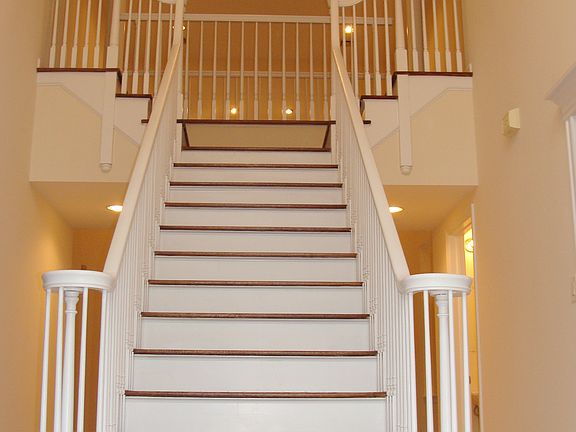 2-Story Foyer