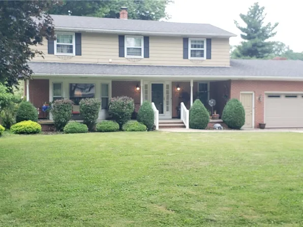 3504 Calvano Dr, Grand Island, NY 14072