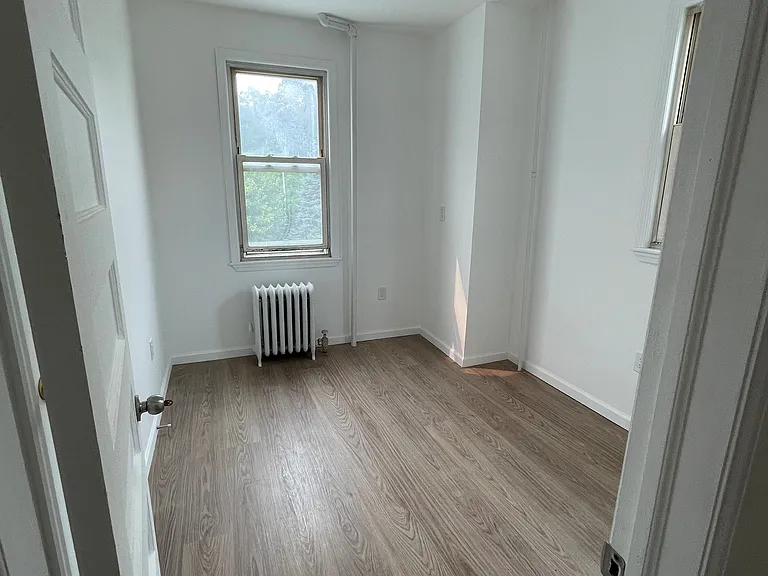 442 Westmoreland Ave #1 — Photo 3