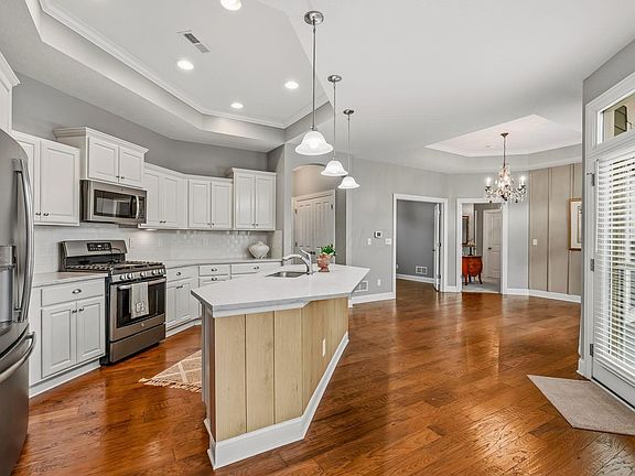 5th image of 5150 Threshing Pl