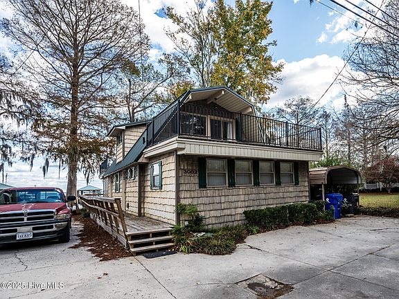 2nd image of 3002 Canal Cove Road