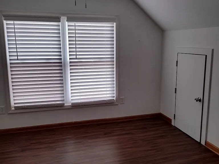 4527 Francis St — Photo 8