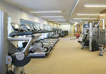 Sold by The Marketing Directors (The Visionaire 2)