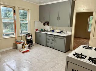 114 Bennett St #2, Woonsocket, RI 02895