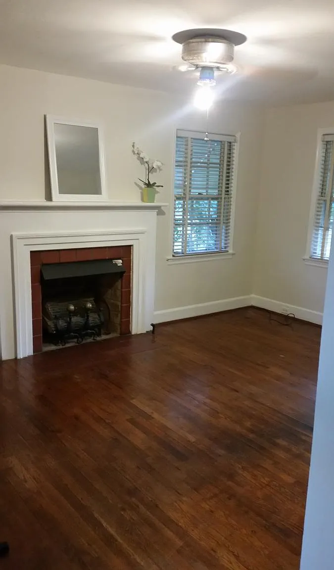 2 bed, 1200 sqft, $1,399 — Photo 4