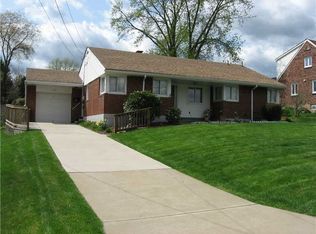 1115 Schweitzer Rd, McKeesport, PA