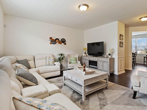 3rd image of 5049 Tealwood Dr