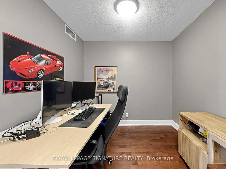 676 Sheppard Ave E #507 — Photo 25
