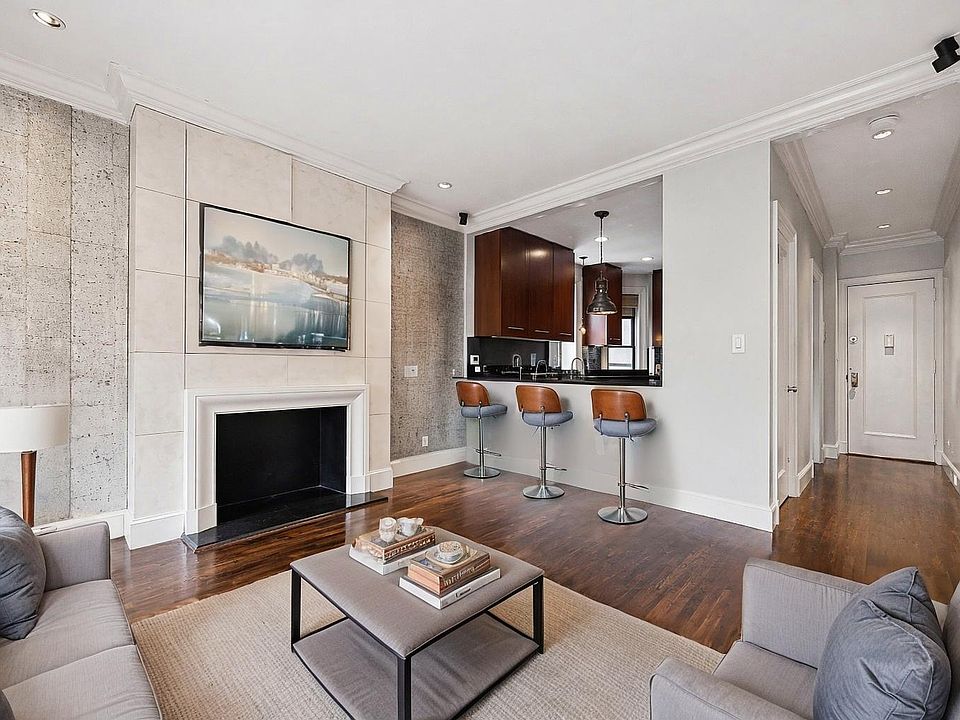 1st image of 228 W 16th St APT 4C