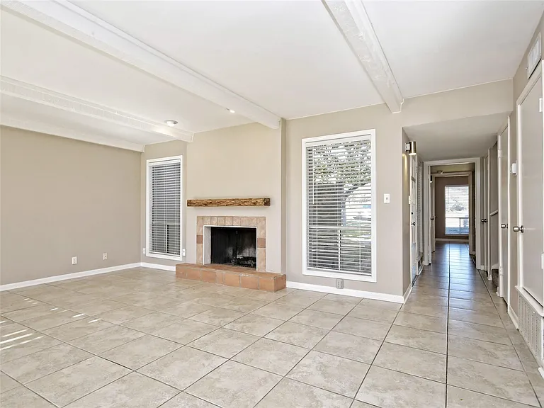 100 Lido Cir #G2 — Photo 5
