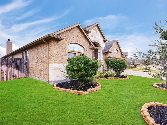 4th image of 22907 Caverly Ln