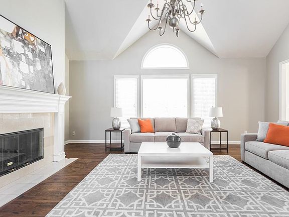 5th image of 4287 Riverbirch Run