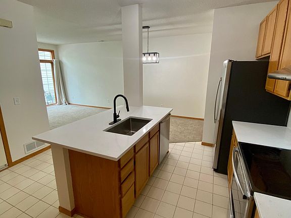 4th image of 2694 Mallard Dr