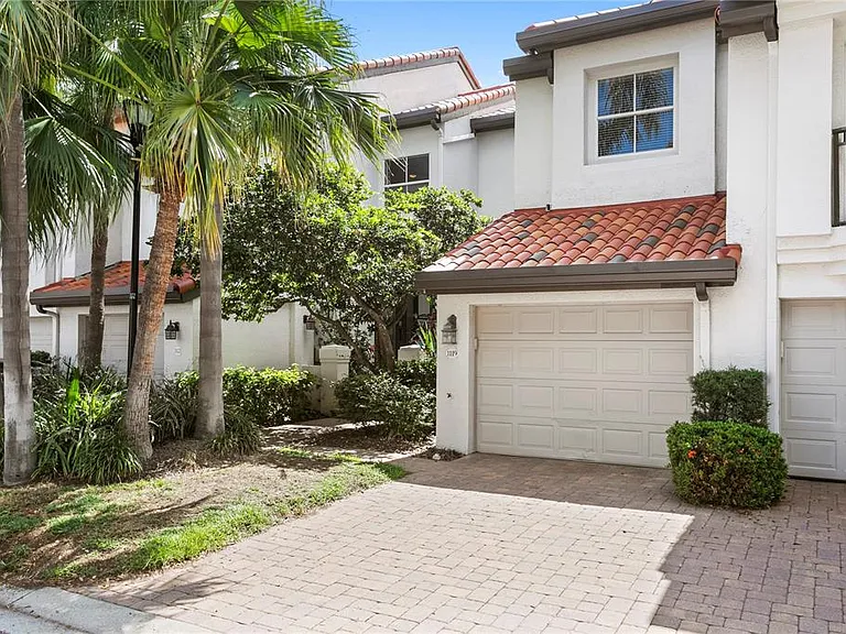1119 Shipwatch Cir — Photo 2