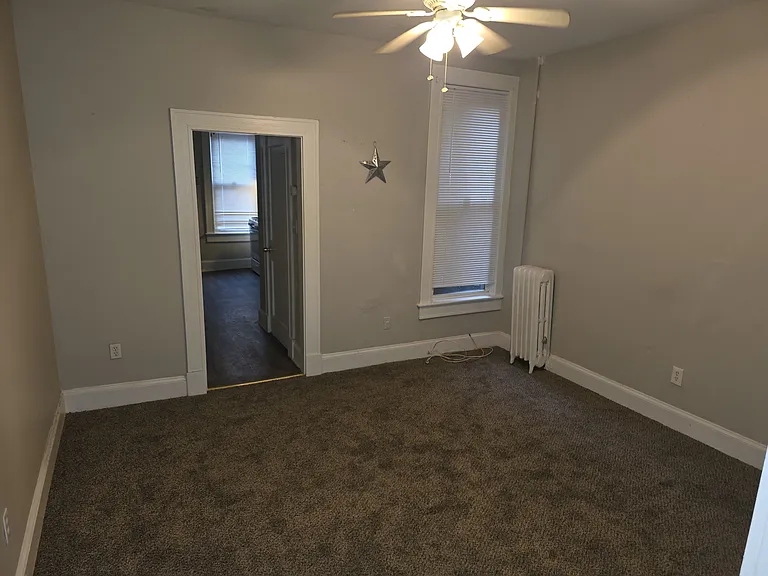 403 S Augusta Ave — Photo 3