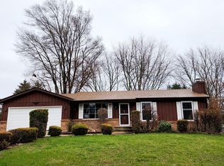 4423 Applewood Ln, Loves Park, IL