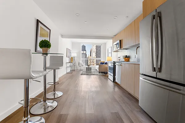 Rented by Compass | media 30