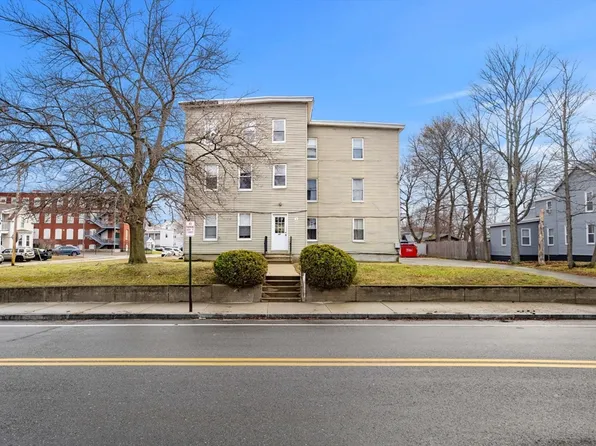 45 Laurel St, Leominster, MA 01453