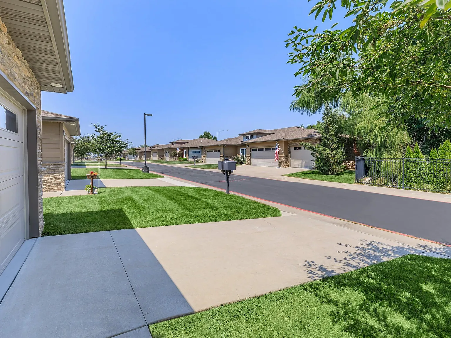 Tera Vera Patio Homes — Photo 2