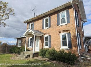 947 Catholic Church Rd, Leslie, MI 49251