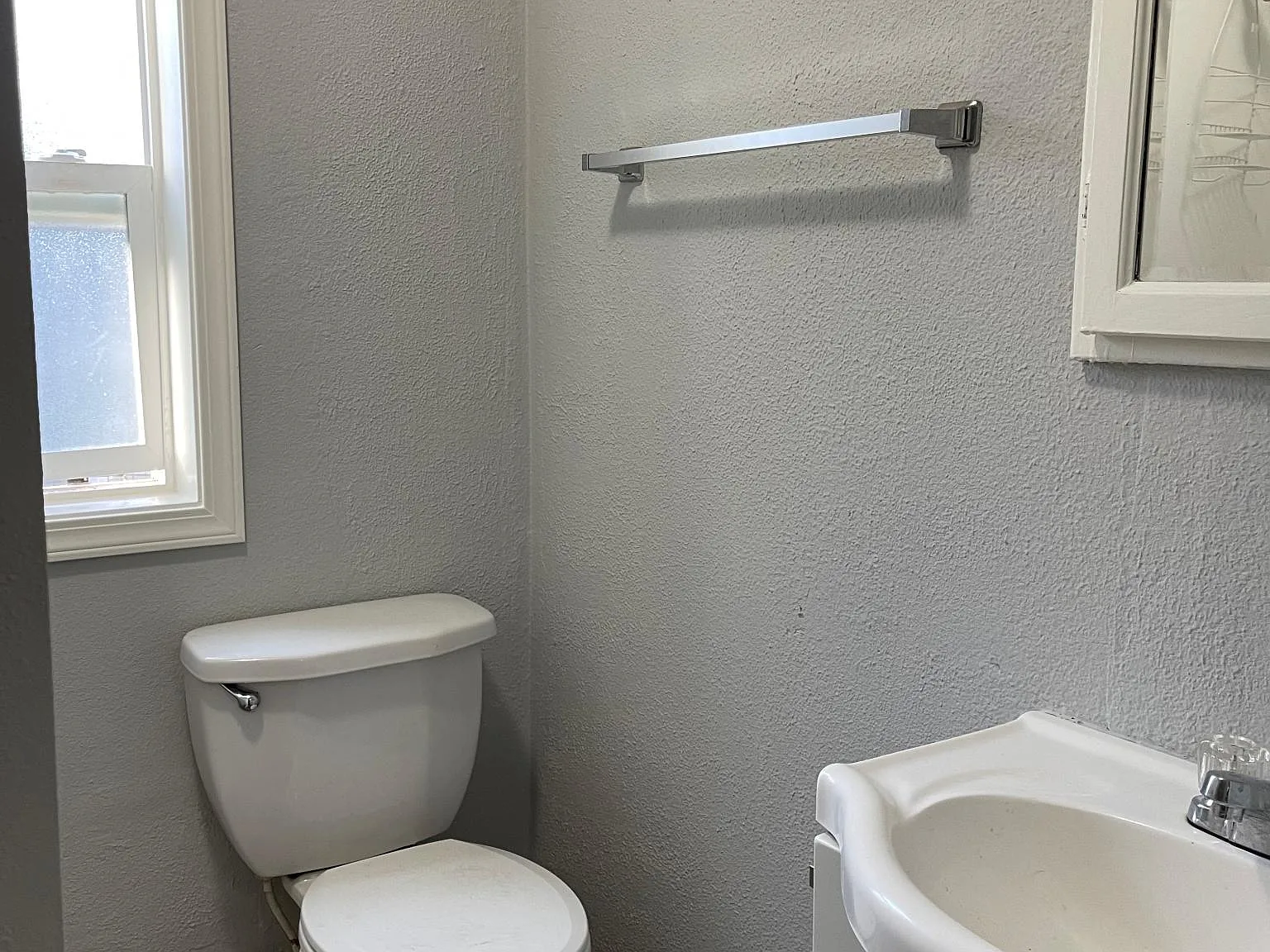 1512 Franklin St — Photo 3